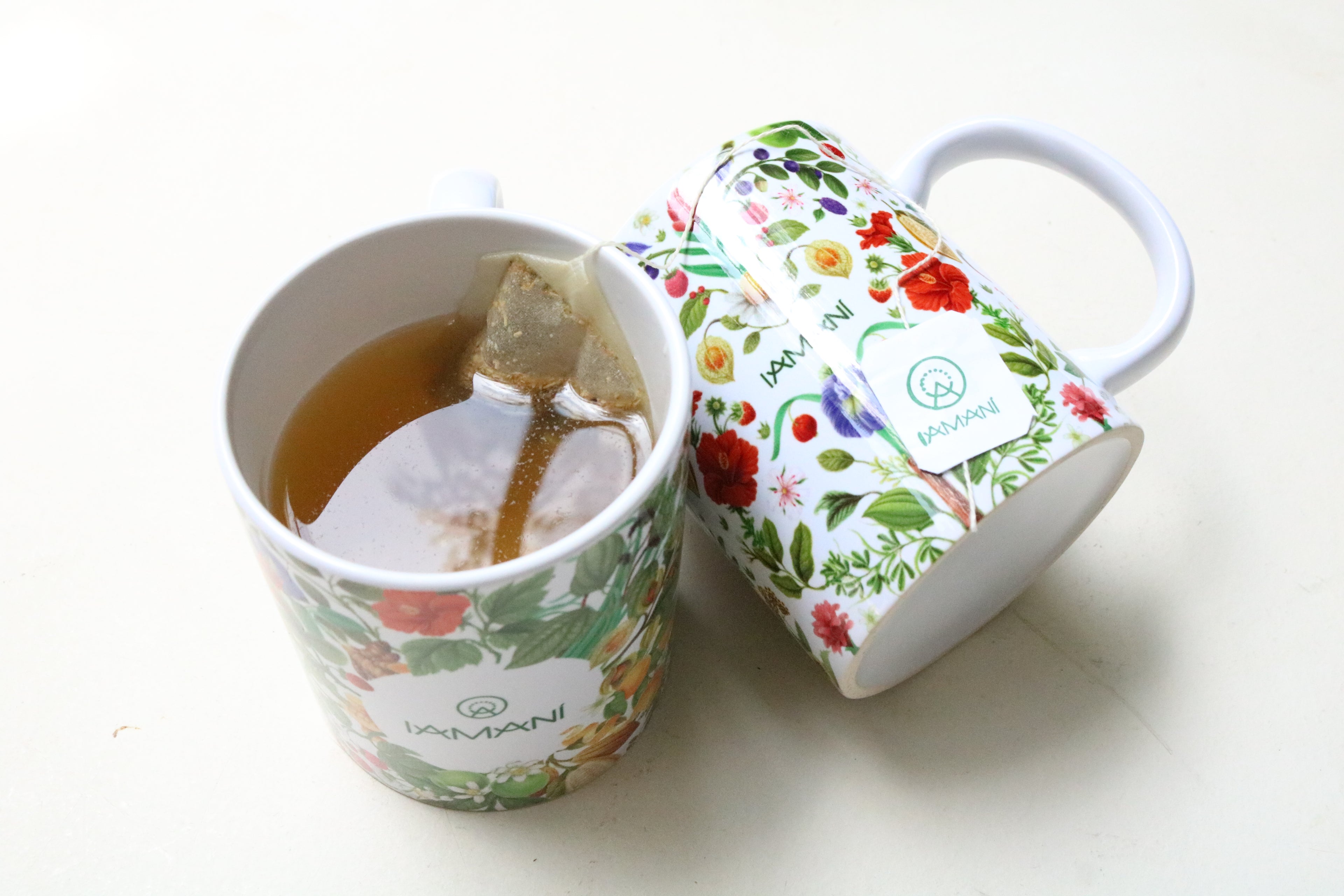 Caneca Iamaní - Branca